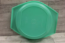 Load image into Gallery viewer, Tupperware Jade Collander with 516-7 Strainer Lid - Used