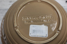 Load image into Gallery viewer, Mason Cash Cane Collection S18 - 2.8 Qt. - Used