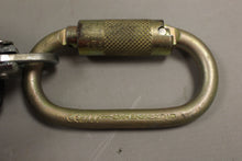 Load image into Gallery viewer, SafeWaze 7' Self Retracting Lanyard - Used