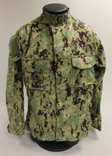 Load image into Gallery viewer, Navy NWU Type III Seabees Working Coat - Medium Regular - 8405-01-574-0521 - New