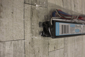 Philips ADVANCE IntelliVolt Centium ICN-2P32-N Ballast 4 Lamp - 120V to 277V