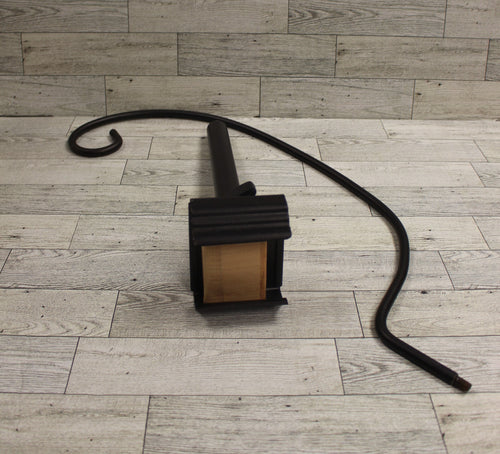 Railing Mounted Plant and Lantern Holder - New Missing Packaging