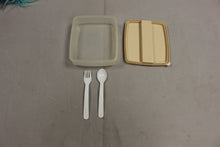 Load image into Gallery viewer, Vintage Sandwich Lunch Container - Used