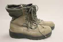 Load image into Gallery viewer, Wellco Men's Temperate Weather Combat Boots - 10 R - Sage Green - New