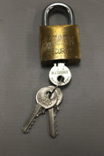 Load image into Gallery viewer, Vintage Guard Security Brass Padlock with Keys - Used