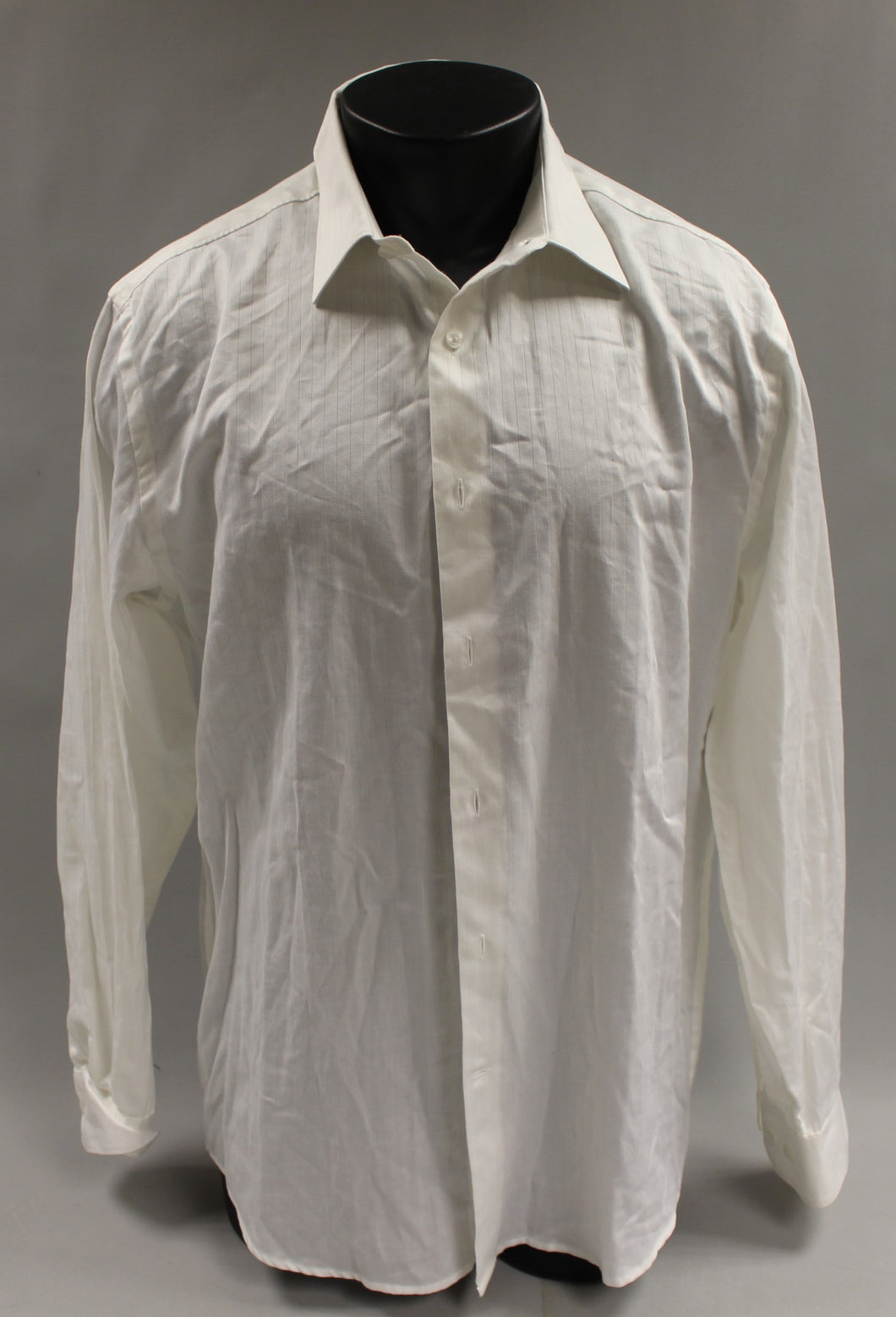 A[X]IST Long Sleeve Button Up Shirt - White - Large - Used