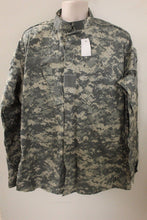 Load image into Gallery viewer, US Army ACU Combat Coat Jacket - XLarge Regular - 8415-01-519-8613 - New
