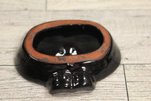 Load image into Gallery viewer, Vintage Black Cat Ashtray Set - 4 Double Holder Trays Match Vase - Used