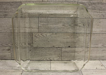 Load image into Gallery viewer, Anchor Hocking Fire King 435 Clear Glass Baking Brownie Dish - 8x8 - Used