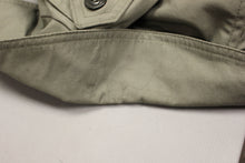 Load image into Gallery viewer, US Military Men&#39;s All Weather Trenchcoat/Raincoat -8405-01-504-8825 - 40XL - New