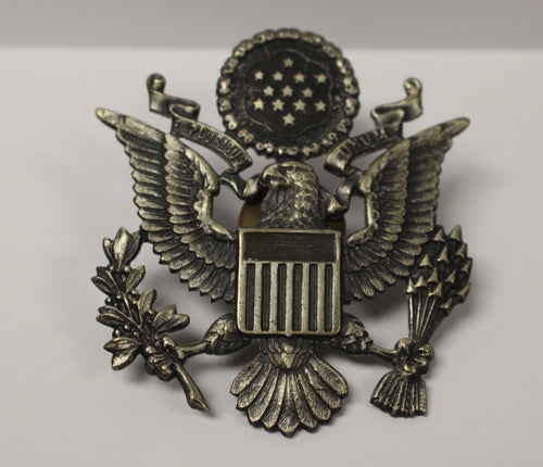 Vintage WWII US Army Officer Service Cap Eagle Badge Insignia Lapel Hat Pin