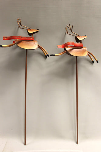 Vintage Christmas Metal Reindeer Figures/Stakes - Set of 2 - Used