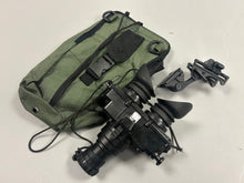 Load image into Gallery viewer, PVS-7 Gen 2 Night Vision Goggles with Mount &amp; Carrying Bag - Used