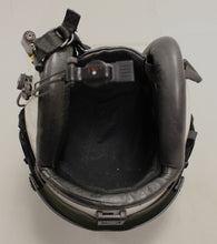Load image into Gallery viewer, Gentex HGU-84/P Aircrew Flight Helment with Visors &amp; Mic - XL - 8475-01-386-3758