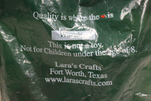 Load image into Gallery viewer, Lara's Crafts Vintage Set of 8 Hardwood Shaker Pegs - 3-1/8" - New