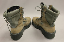 Load image into Gallery viewer, Wellco Women&#39;s Temperate Weather Combat Boot - Size: 5.5RF - Sage Green - Used