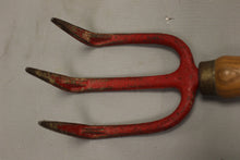Load image into Gallery viewer, Vintage Garden Hand Trowel - Red Wood Handle - Used