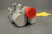 Load image into Gallery viewer, Linear Directional Control Valve - 1630-00-620-4452 - 1U1028 - Refurbished