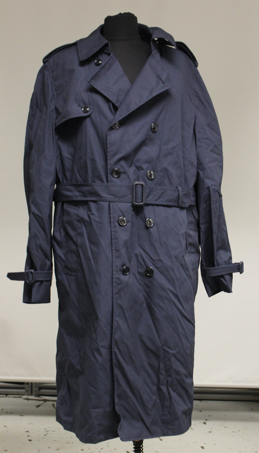 US Navy Blue Man's All Weather Coat with Removable Liner - 42L - Used