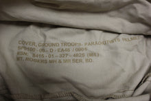 Load image into Gallery viewer, Army Desert Ground Troops Parachutists Cover - Medium/Large - 8415-01-327-4825