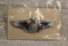 Load image into Gallery viewer, 1979 Air Force Senior Pilot Aviation Qualification Badge - 8455-00-407-1059 -New
