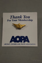 Load image into Gallery viewer, AOPA Aircraft Owner &amp; Pilots Association Lapel Pin - New