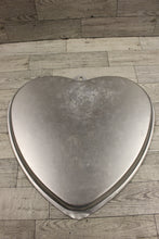 Load image into Gallery viewer, Wilton 12" Heart Shaped Giant Cookie Pan - 2105-6203 - Used