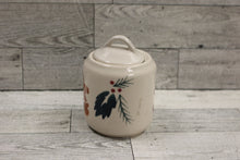 Load image into Gallery viewer, The Cook&#39;s Bazaar Gourmet Collection Christmas Sugar Jar - Used