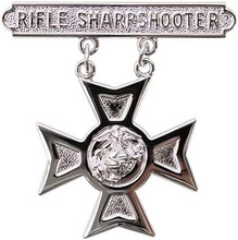 Load image into Gallery viewer, Marine Corps Qualification Badge: Rifle Sharpshooter - Used