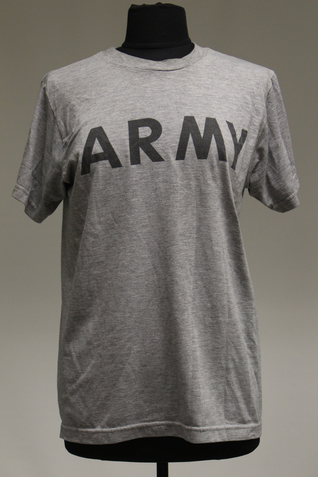 US Army Short Sleeve IPFU PT T-Shirt - Medium - 8415-01-465-7087 - Used