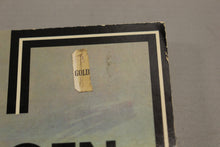 Load image into Gallery viewer, Volkswagon 1961 - 1972 Chrysler Service Repair Manual Handbook - Used