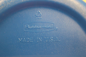 Rubbermaid Half Gallon Water Drink Jug - #154A - Blue/White - Used