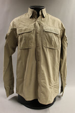Load image into Gallery viewer, Blackhawk Warrior Wear Men&#39;s ITS Integrated Shirt - Medium - Used