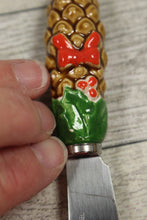 Load image into Gallery viewer, Multicolor Christmas Porcelain Stainless Seteel Knife Spreaders Set - Used