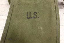 Load image into Gallery viewer, Vietnam US Army General Ammunition Pouch for .45 Cal Magazine - 8465-705-2438 #2