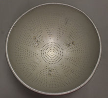 Load image into Gallery viewer, Vintage Wear-Ever Aluminum Colander - A-3125 - USA Made - Used