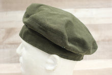Load image into Gallery viewer, US Marine Man's Service Cap Crown - Type III - Green - Size 7 - Used