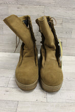 Load image into Gallery viewer, Belleville C775ST Cold Weather Steel Toe Combat Boot - Size 6.5 R - Coyote - New