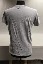 Load image into Gallery viewer, Under Armour Men&#39;s HeatGear T-Shirt - Medium - Used