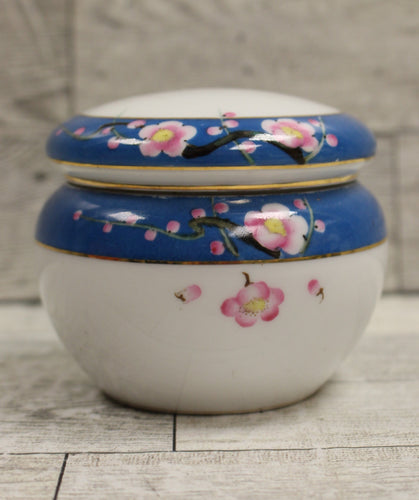 Japanese Kokura Porcelain Tea Caddy Vanity Dresser Jar with Lid - Floral - Used