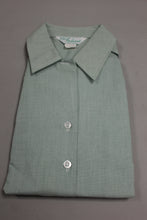 Load image into Gallery viewer, CaliFashions Army Women&#39;s Short Sleeve Non Tuck Green Dress Shirt - 18R -New