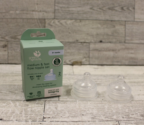 Green Sprouts Medium & Fast Flow Nipple Set - New