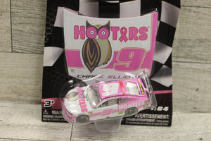 2019 Wave 12 Chase Elliott Hooters Pink Ribbon Diecast Car - #9 - New