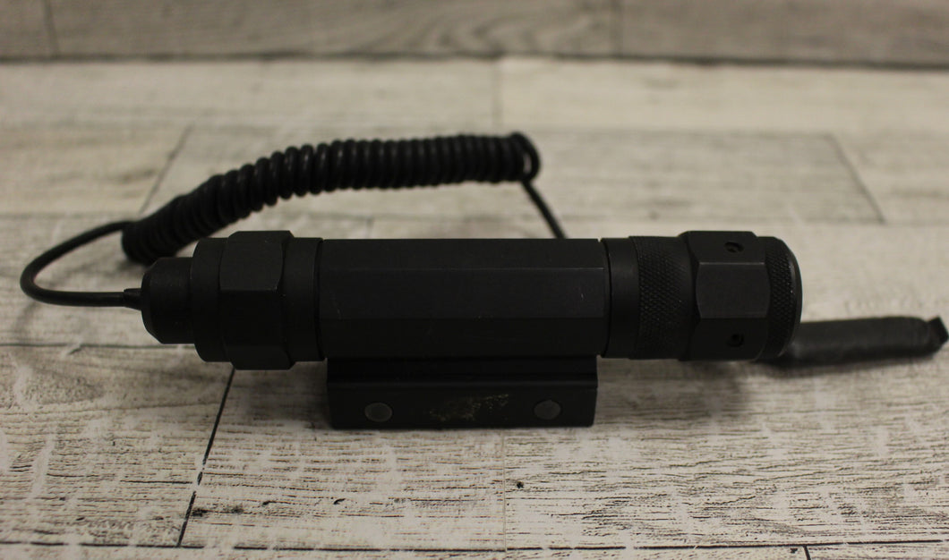 UTG Tactical Green Laser Sight with Intergrated Mount - Works!