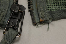 Load image into Gallery viewer, U.S. Army SRU-21/P Nylon Survival Mesh Vest - 8415-00-177-4818 - Large - Used