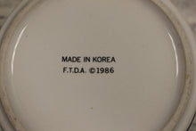 Load image into Gallery viewer, Vintage 1986 Chicken Soup Bowl - Korea - Used