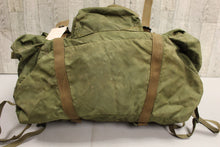 Load image into Gallery viewer, Vintage US ARMY 1965 Nylon Duck Rucksack - 8465-782-8248 - Used