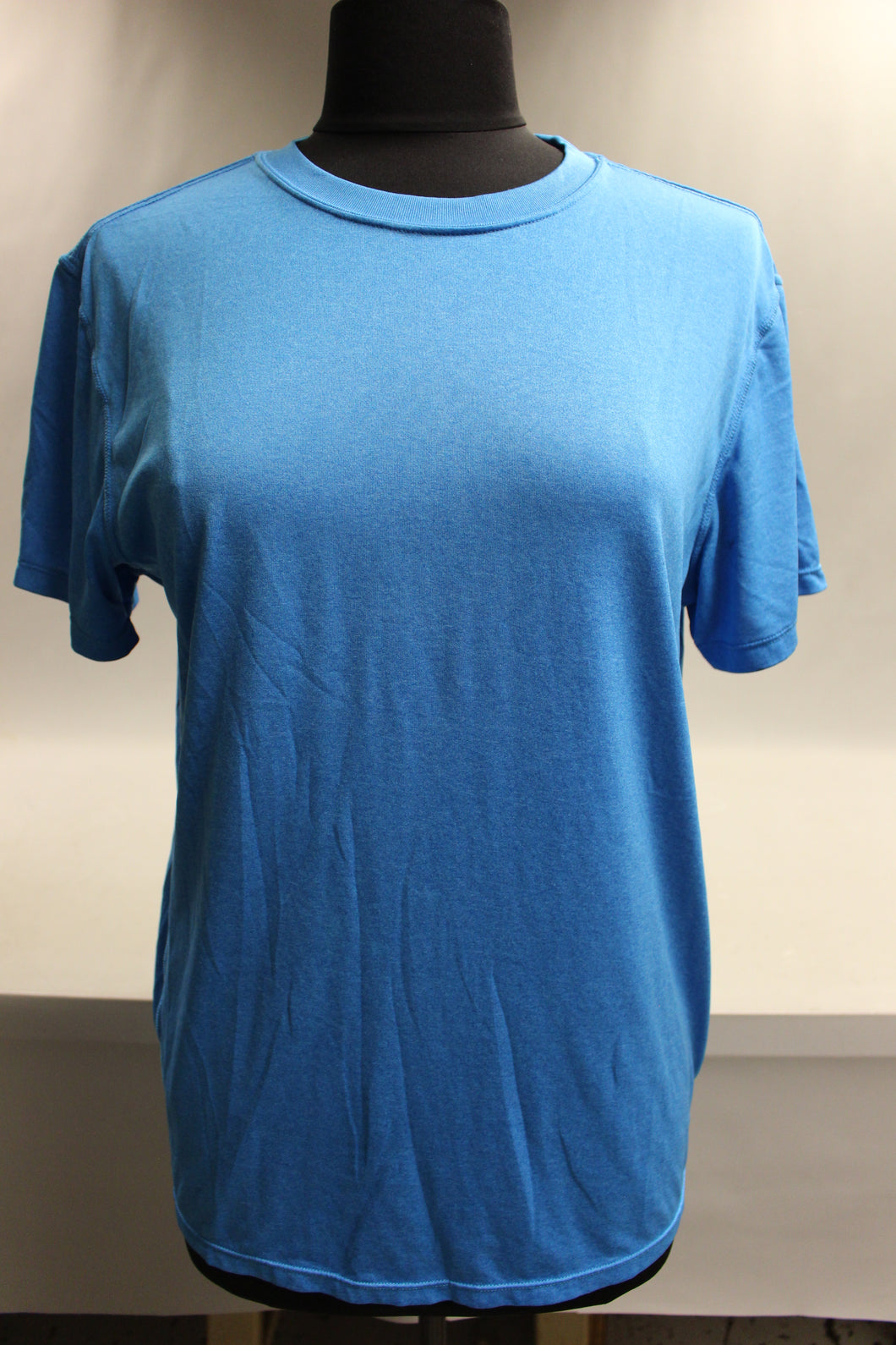 Layer Performance Men's T-Shirt - Medium - Used