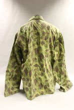 Load image into Gallery viewer, Reproduction USMC Camouflage P42 P44 Jacket - Reversible - XXL - Used