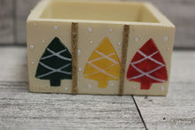 Load image into Gallery viewer, Merry Christmas Trinket Box - Used